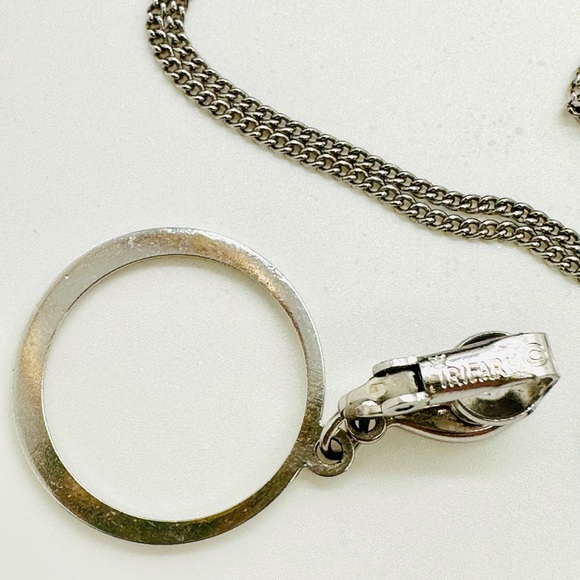 Vintage Trifari Earrings & Heart Necklace - Picture 8 of 17